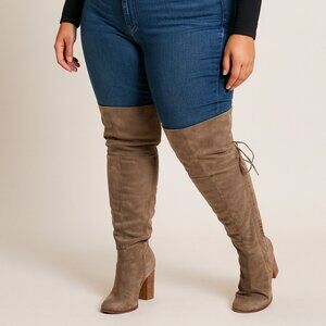 TORRID KNEE HIGH BOOTS SZ 11